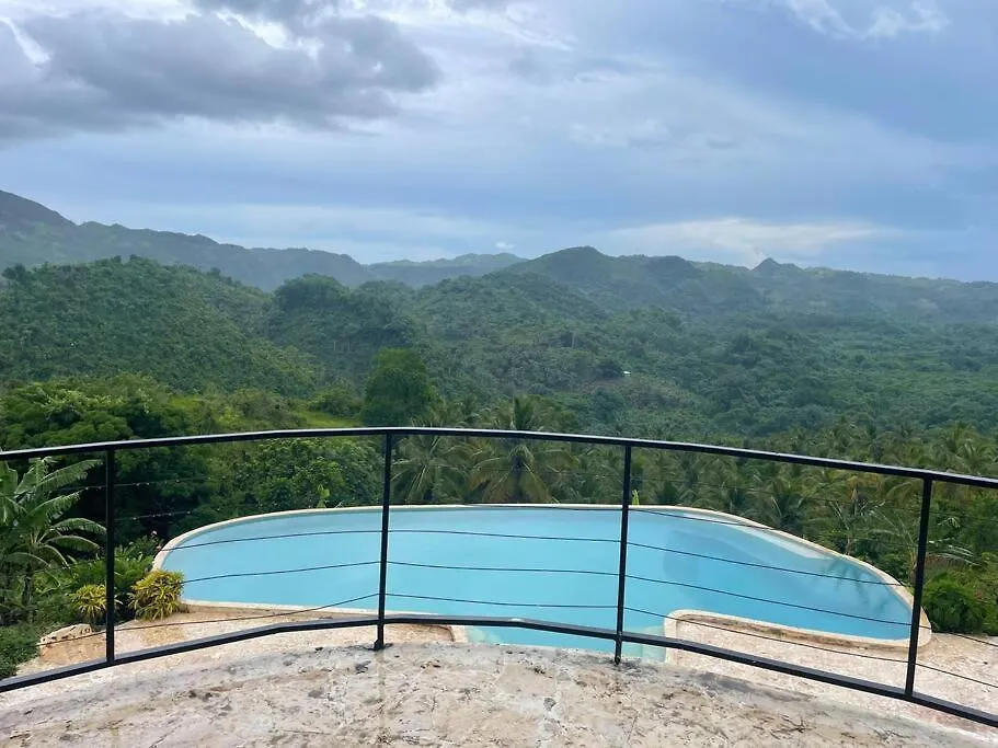 Villa Sunrise Hilltop Villa, Infinity Pool, Near Beach Samana