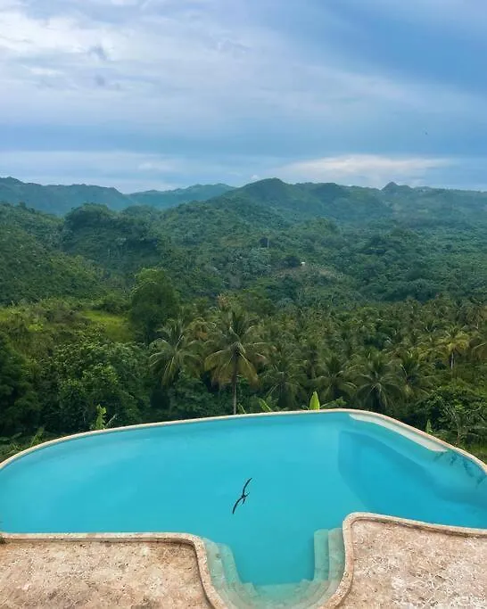 Sunrise Hilltop Villa, Infinity Pool, Near Beach Samana
