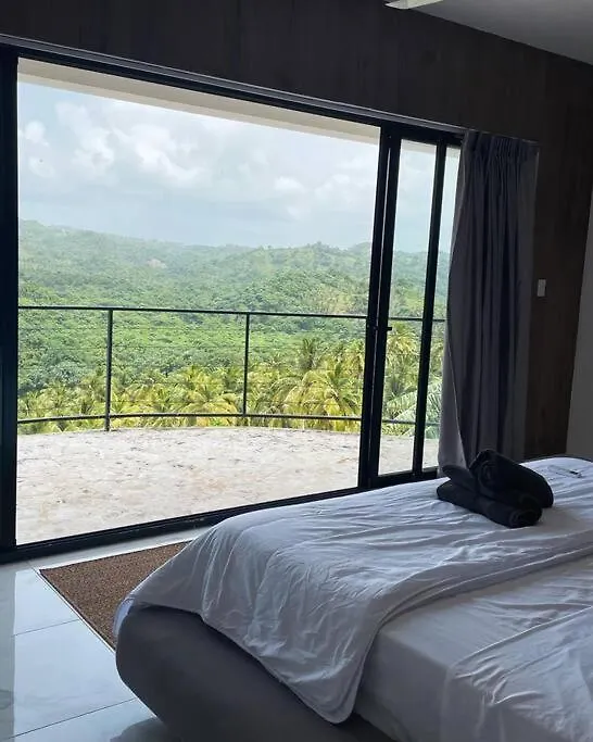 Sunrise Hilltop Villa, Infinity Pool, Near Beach Samana