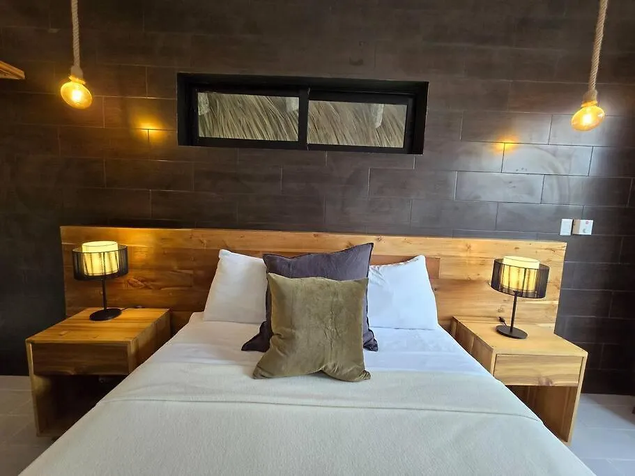 Vila Sunrise Hilltop Villa, Infinity Pool, Near Beach Samana